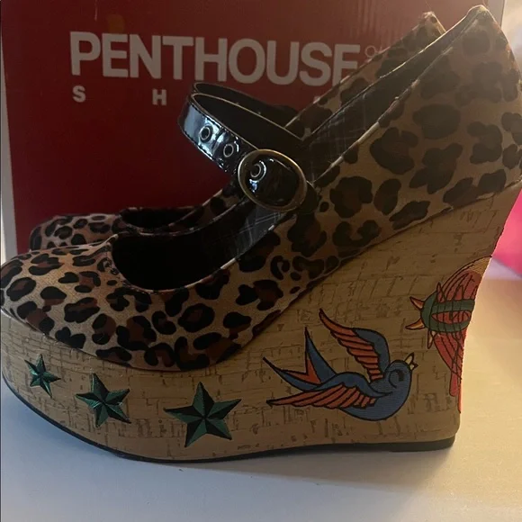Penthouse by Ellie-sz9 Leopard Print Platform Mary Jane wedge heels w/ Strap EUC - Picture 2 of 5
